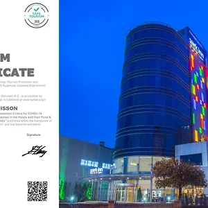 Hotel Park By Radisson Ataturk Airport *****